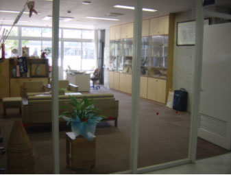 写真4‐2‐1　職員室からの視認性の確保の例