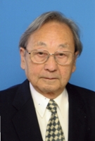 日沼　賴夫