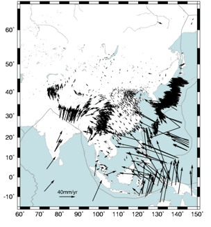 図1：アジアの統合変位速度場．
