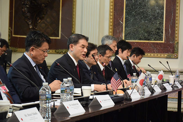 MEXT Minister Shibayama during the JHLC meeting
