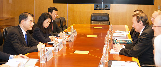 Photo 3  Meeting with US Department of Education Deputy Secretary Mitchell Zais 