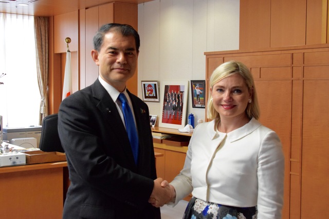 Iceland’s Minister of Education, Science and Culture Lilja D. Alfreðsdóttir pays courtesy visit to MEXT Minister