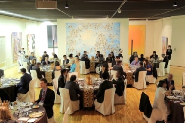 公式夕食会の様子 公式夕食会の様子
