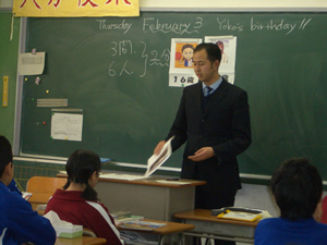 新潟県小千谷市立小千谷小学校及び小千谷中学校でのスクールミーティング（２月３日）の様子