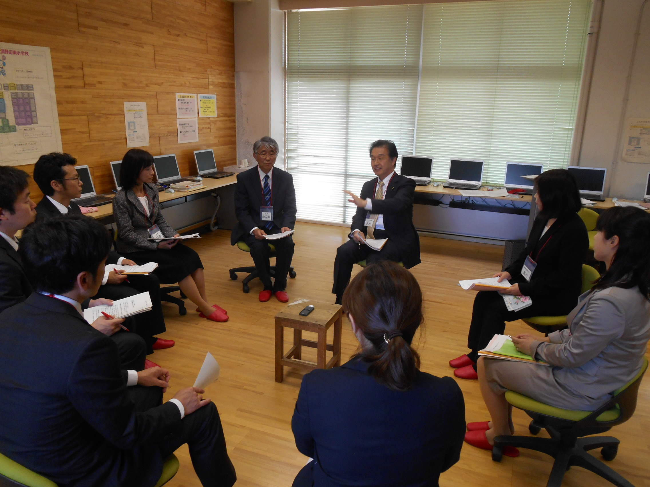 文部科学省車座ふるさとトーク（神奈川県相模原市）（平成27年5月1日）の様子　その1