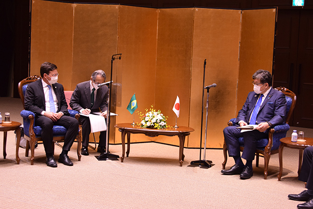 東京オリンピック競技大会に合わせて来日された各国スポーツ担当大臣との2国間会談 歓迎行事 東京オリンピック競技大会に合わせて来日された各国スポーツ担当大臣との2国間会談 歓迎行事