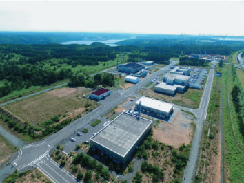幅広いアプローチ（BA）活動国際核融合エネルギー研究センター（青森県六ケ所村）