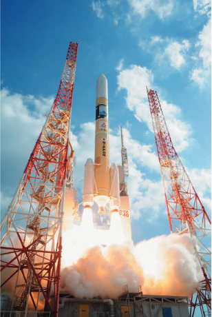 H‐IIAロケット40号機打上げの様子（提供：三菱重工業株式会社（MHI）／宇宙航空研究開発機構（JAXA））