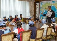 大臣とのお話写真