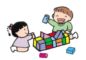 積み木で遊ぶ笑顔の女の子（左）と男の子（右）