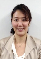 矢部　まゆみ講師