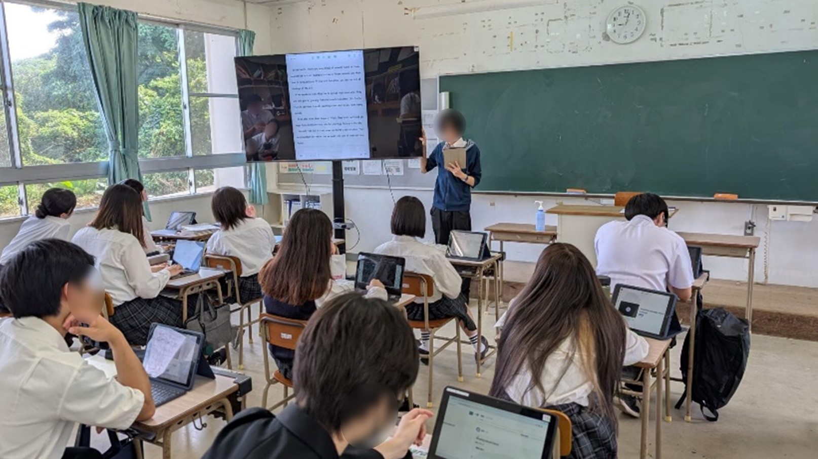 朝の連絡の様子