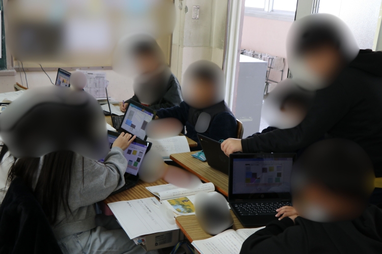 学習の方法を自己決定する場面（高学年）