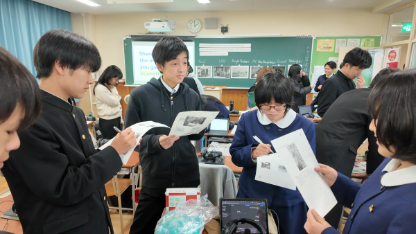 日常的な活動として、音読ではAIアプリを導入し、個々の課題に応じた練習を行っている。