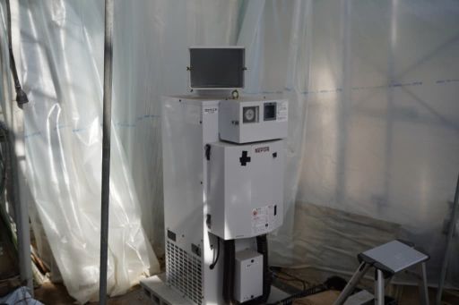 ハウス内に設置したセンシング機器。