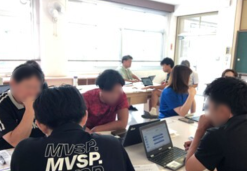 教師の協議の様子