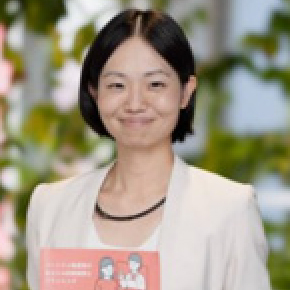 関 まりか