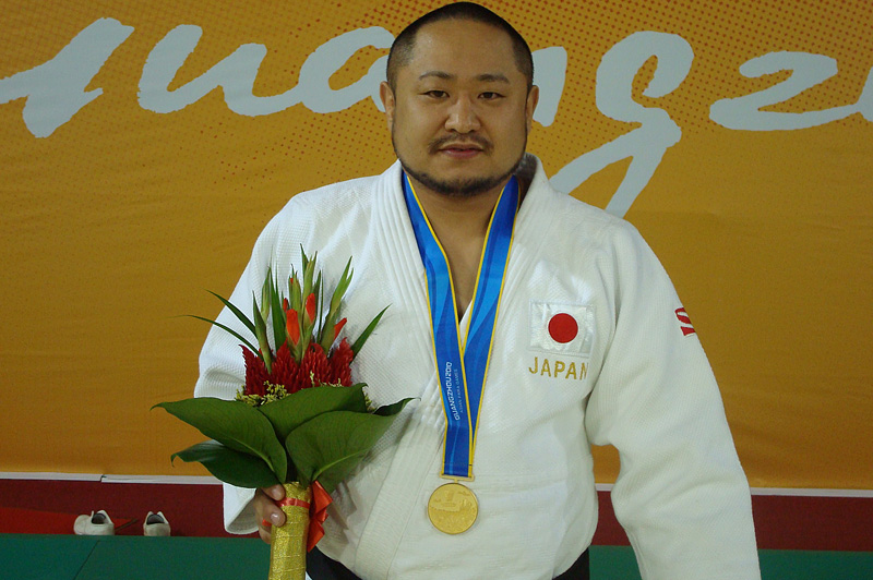 2010年広州アジアパラ競技大会で金メダルを獲得